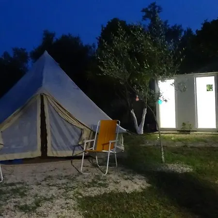 Camping Nebo Luxuszelt