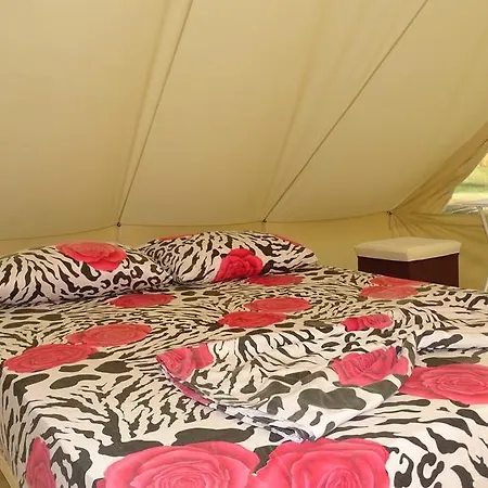 Camping Nebo Luxuszelt 4*