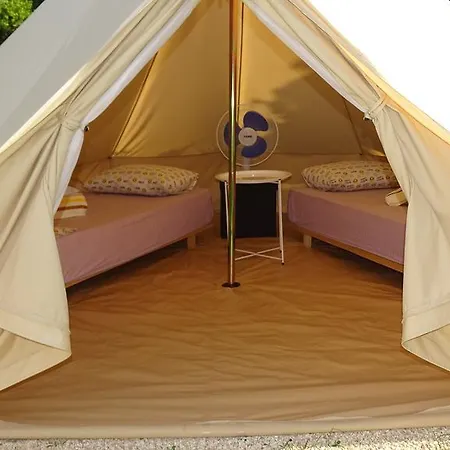 Camping Nebo Ksamil