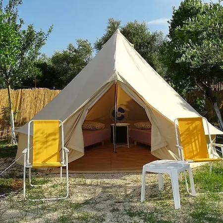 Camping Nebo