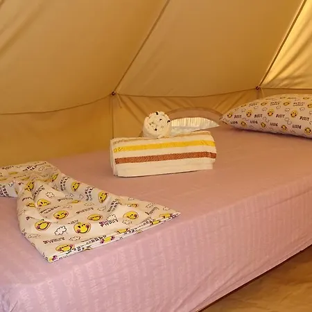 Camping Nebo